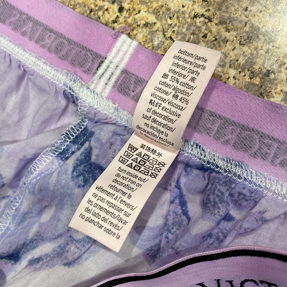 Victoria’s Secret Pajama Bottoms Pants Floral Lightweight Large - Picture 4 of 17